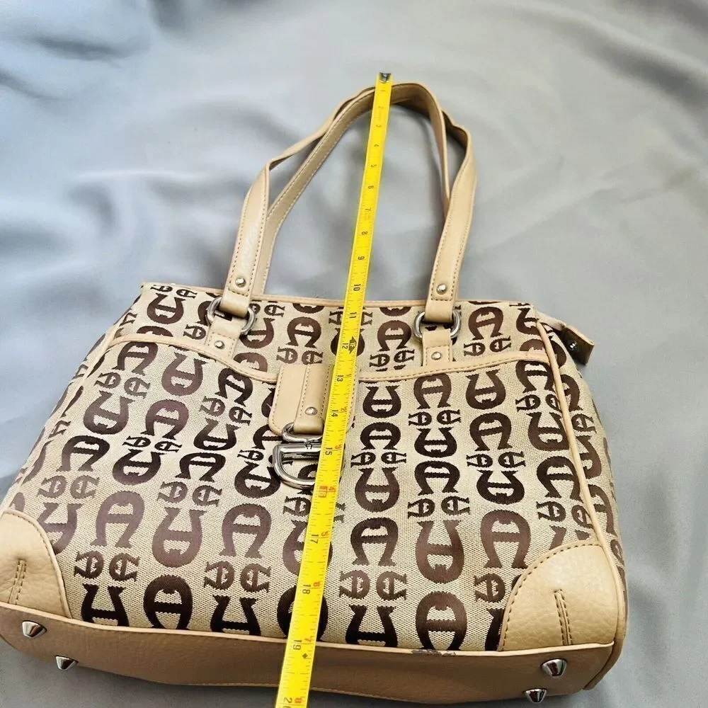Vintage Etienne Aigner Logo Collection Tan Brown Handbag Shoulder Bag Purse